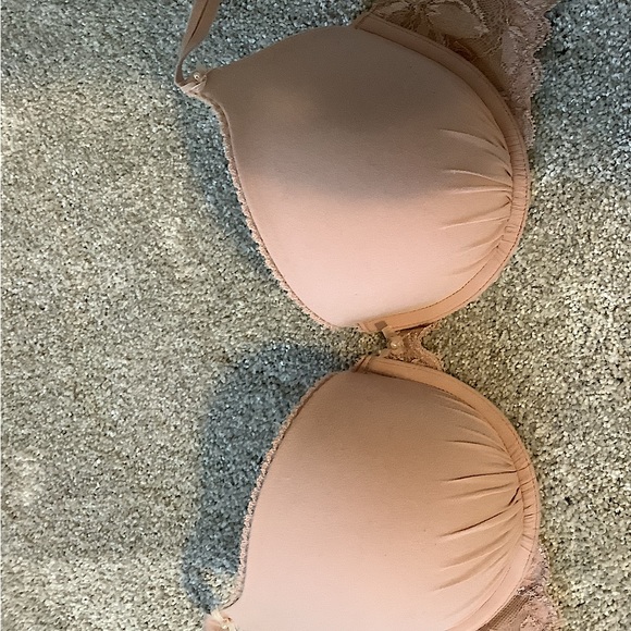 Victoria's Secret Other - Victoria’s Secret Push-up Demi 36C in beige.